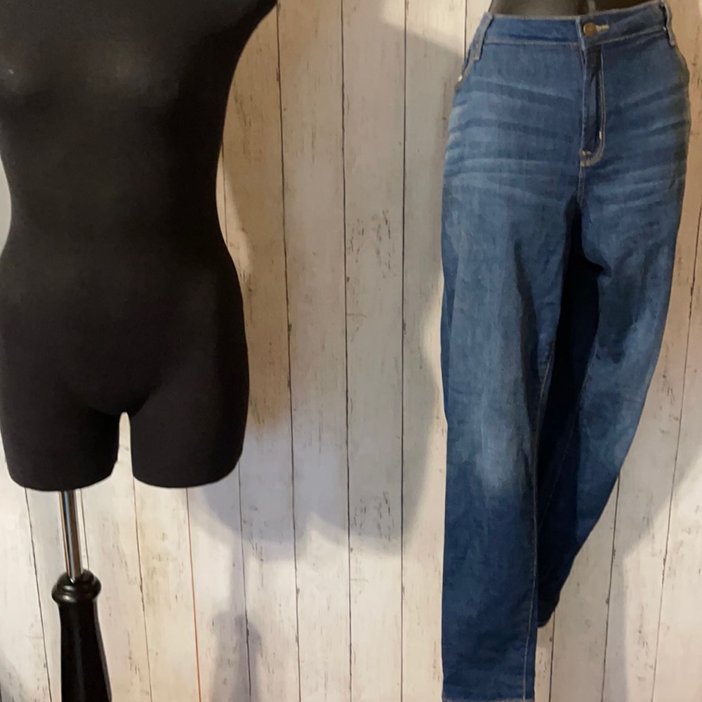 Old Navy 18 regular Rockstar Jeans